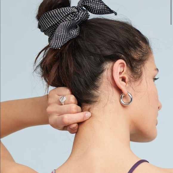 Colette Malouf Silk Twist - Picture 2 of 14